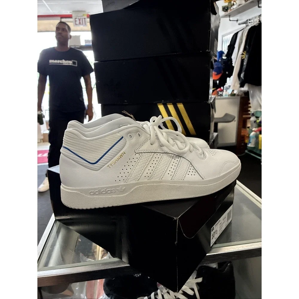 adidas product pair